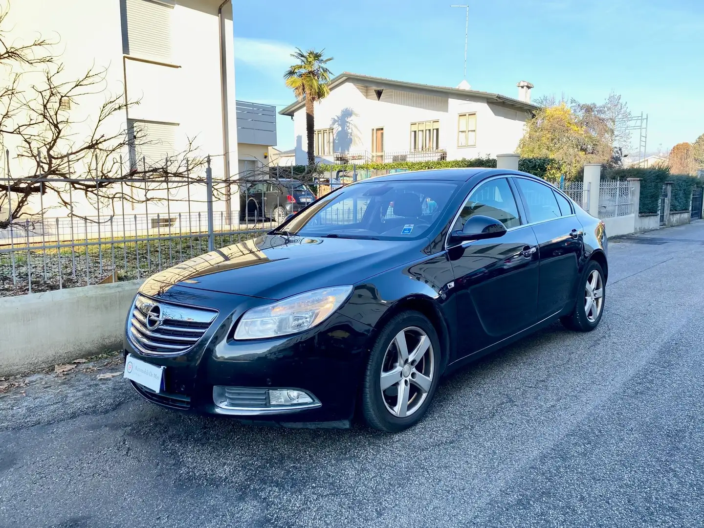 Opel Insignia 2.0 cdti Cosmo 160cv Schwarz - 1