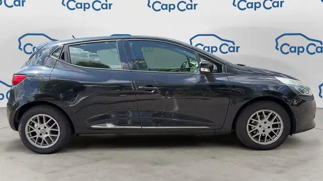 Renault Clio view 4