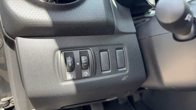 Renault Clio view 13