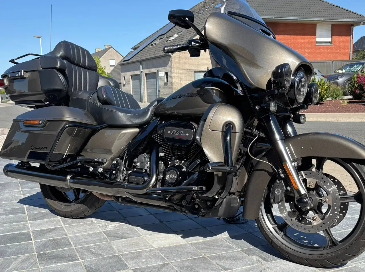 Harley-Davidson CVO Limited