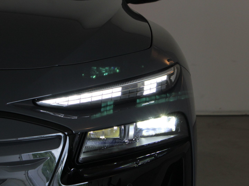 Audi A6 e-tron quattro — photo 12