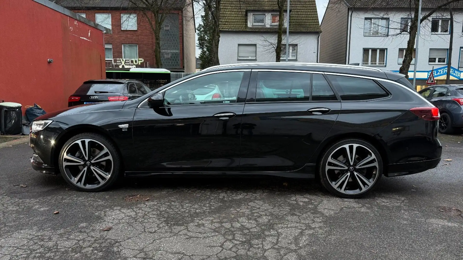 Opel Insignia B Sports Tourer Innovation 4x4|OPC-Line Zwart - 2