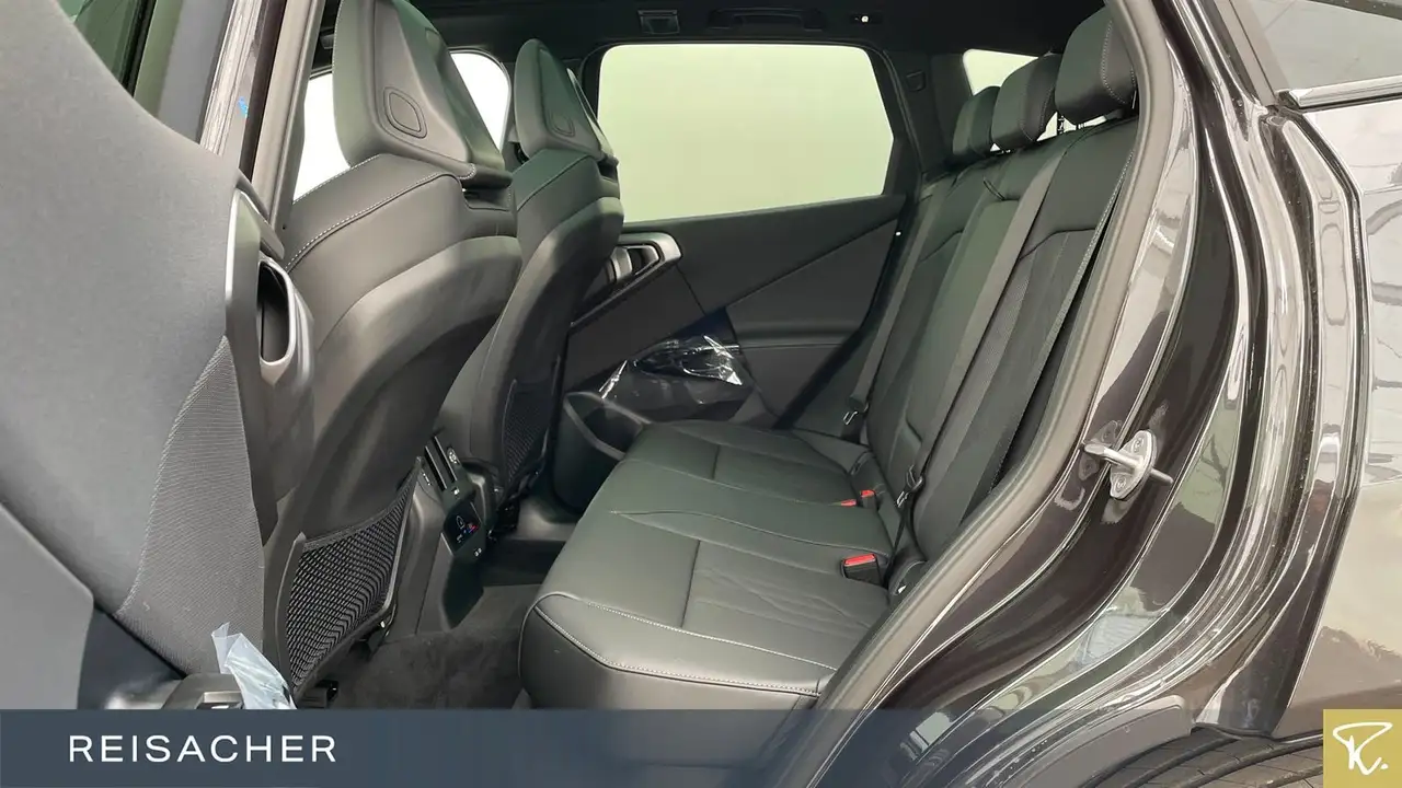 BMW X3 xDrive 20d A M-Sport AHK RFK PDC Pano 19"LM 8