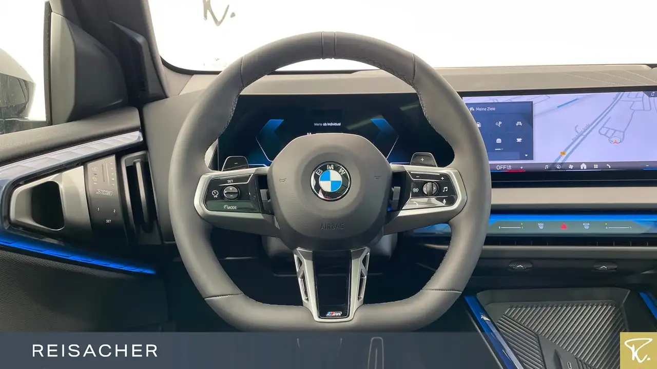 BMW X3 xDrive 20d A M-Sport AHK RFK PDC Pano 19"LM 5