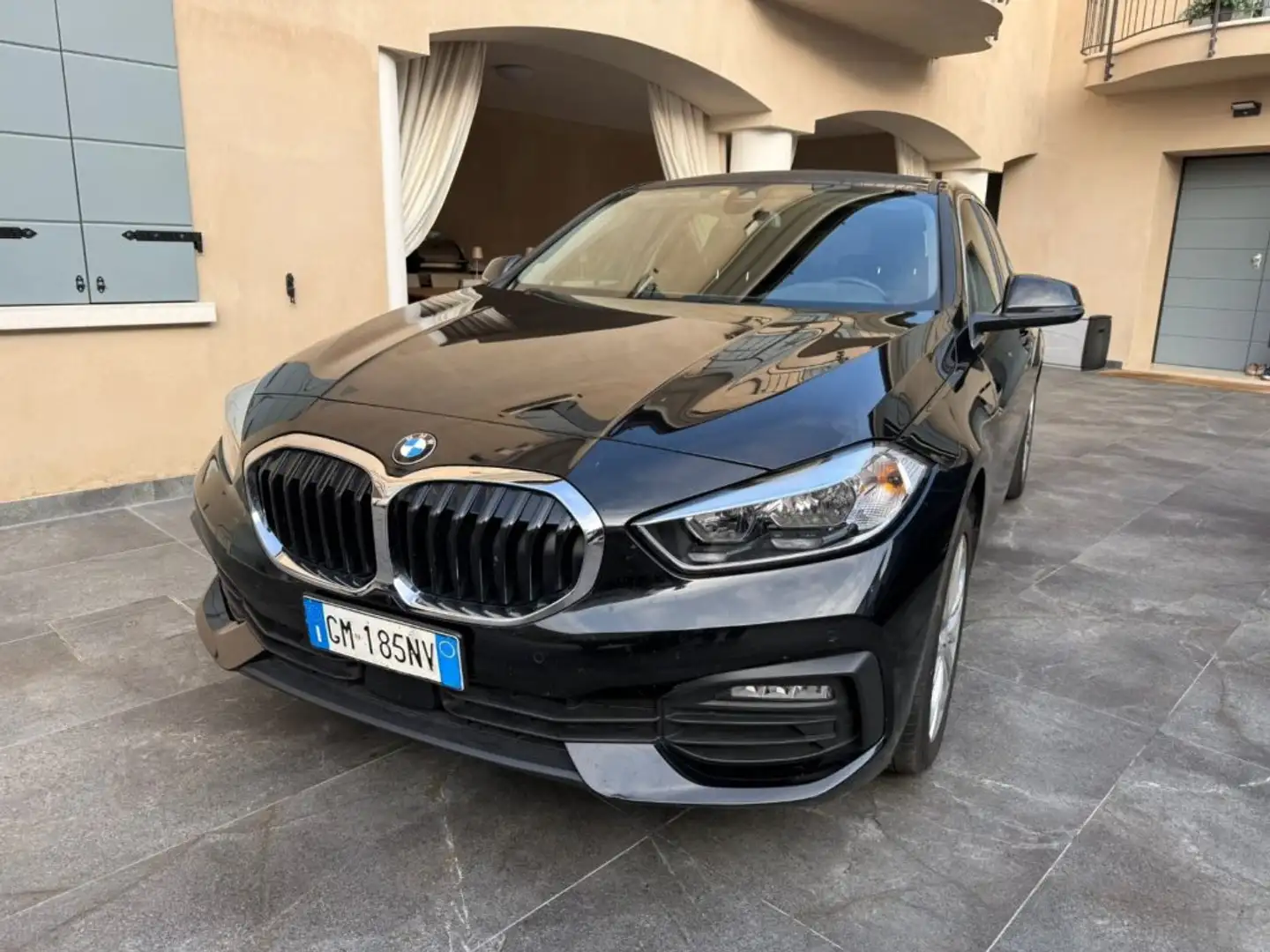 BMW 116 d 5p. Nero - 2