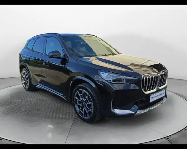 BMW X1 view 4