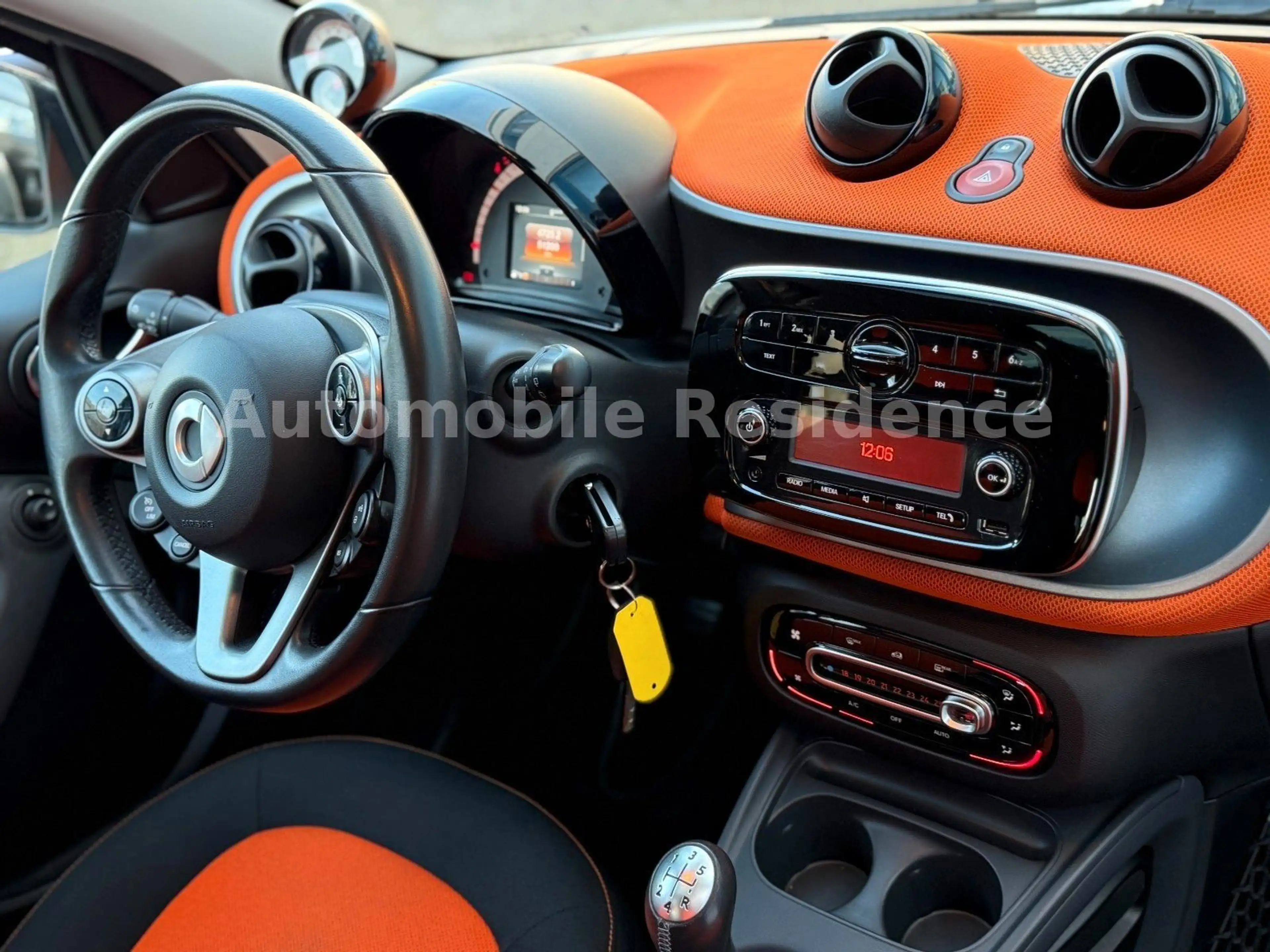 smart forFour 1.0*PANO*SHZ*PDC*TEMP.*LED*ALU*MFL*TOP* — photo 11