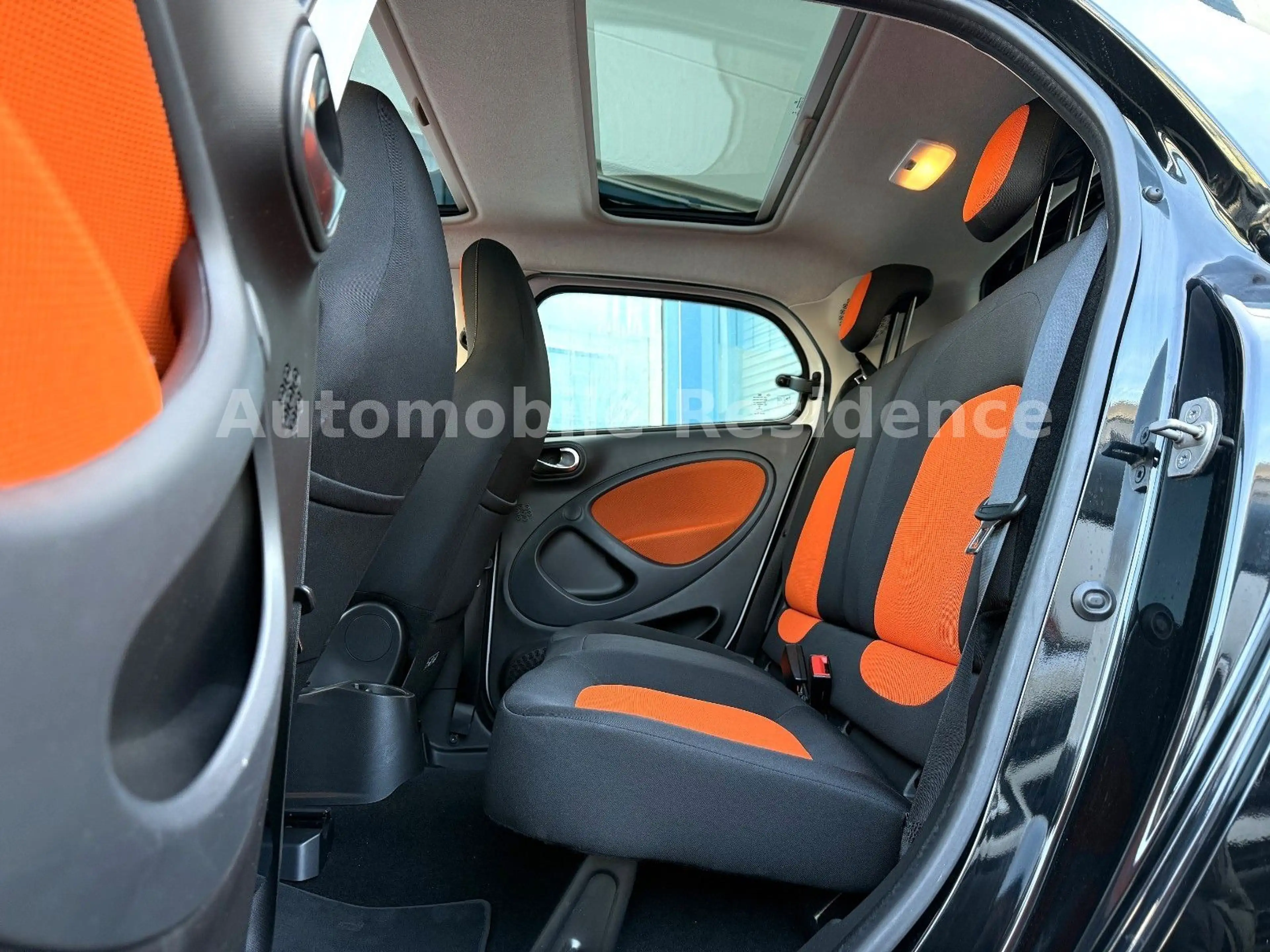smart forFour 1.0*PANO*SHZ*PDC*TEMP.*LED*ALU*MFL*TOP* — photo 9