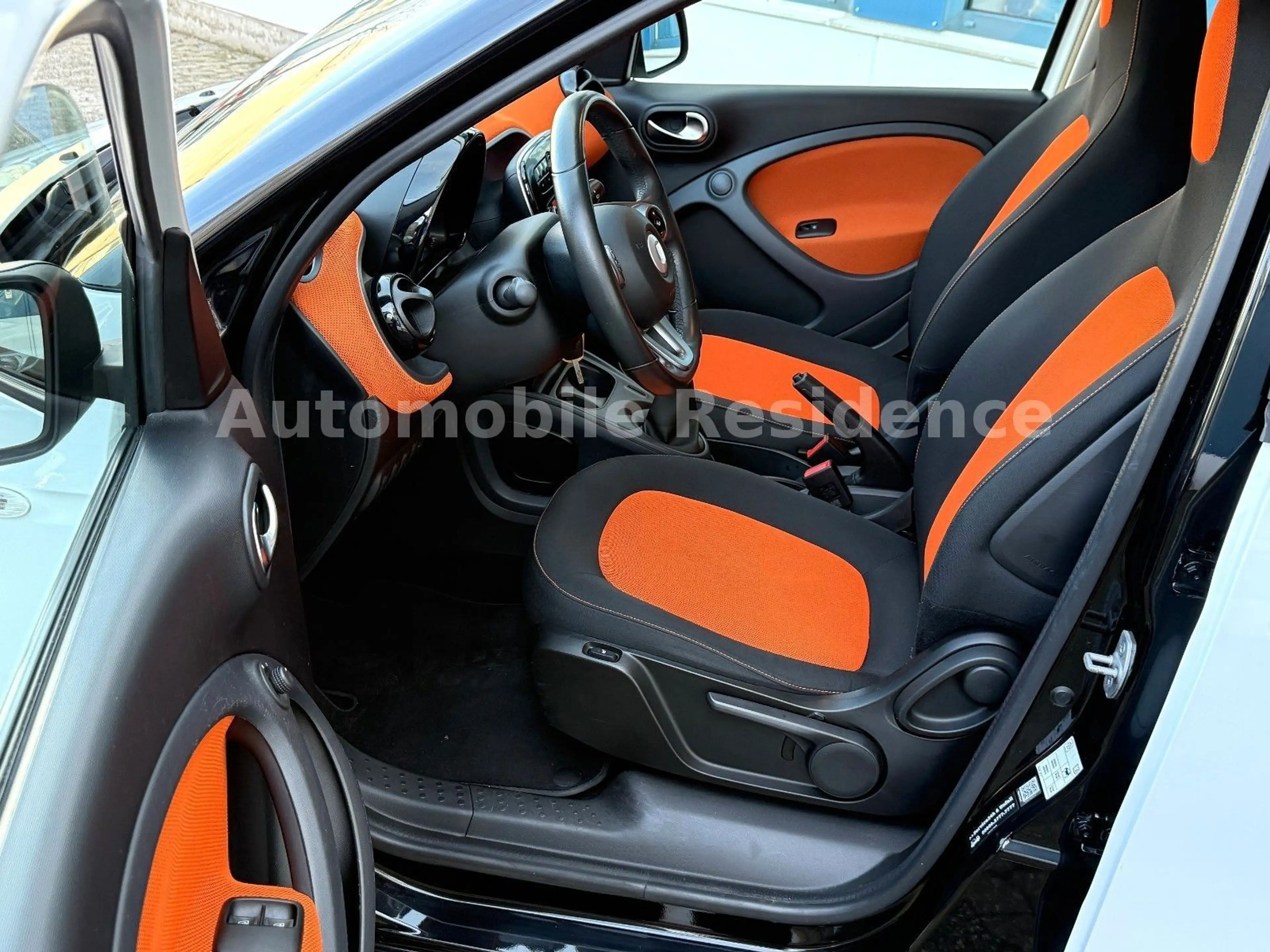 smart forFour 1.0*PANO*SHZ*PDC*TEMP.*LED*ALU*MFL*TOP* — photo 6