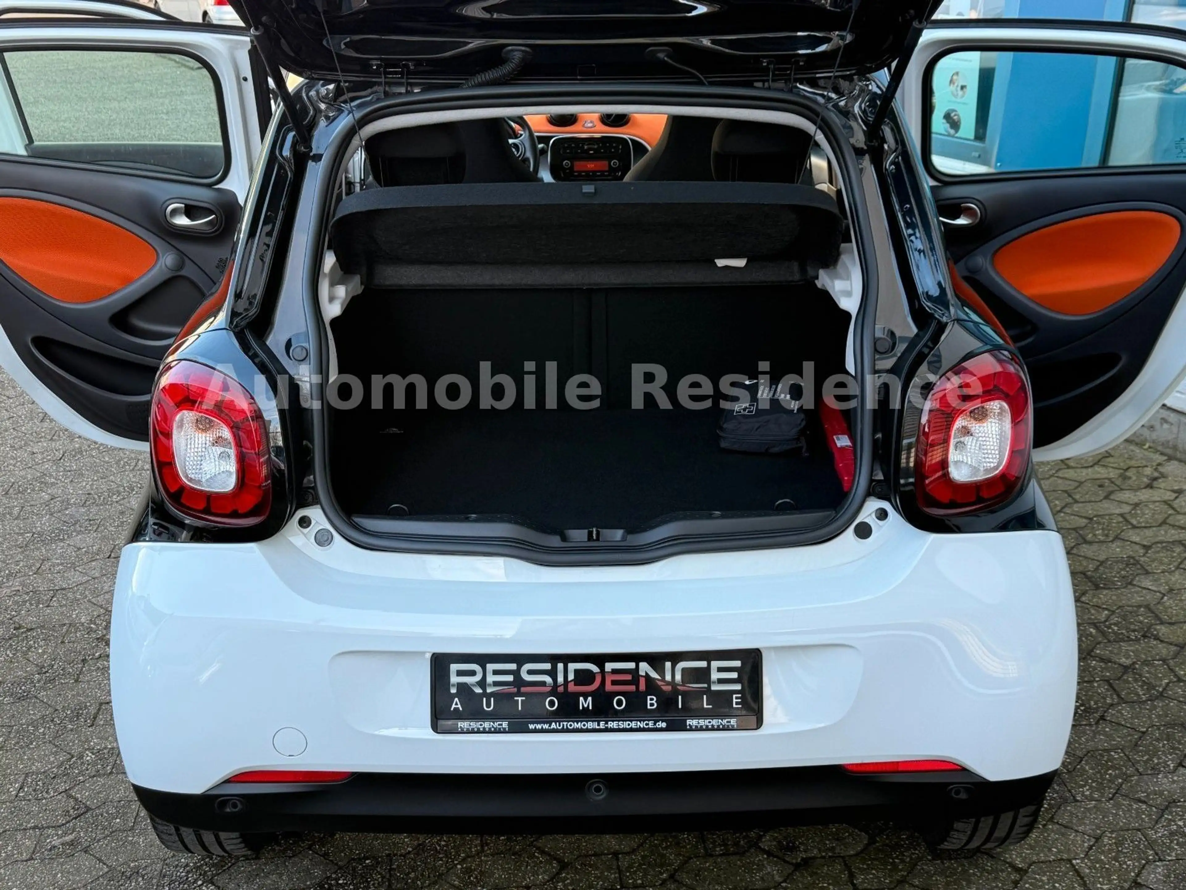 smart forFour 1.0*PANO*SHZ*PDC*TEMP.*LED*ALU*MFL*TOP* — photo 10