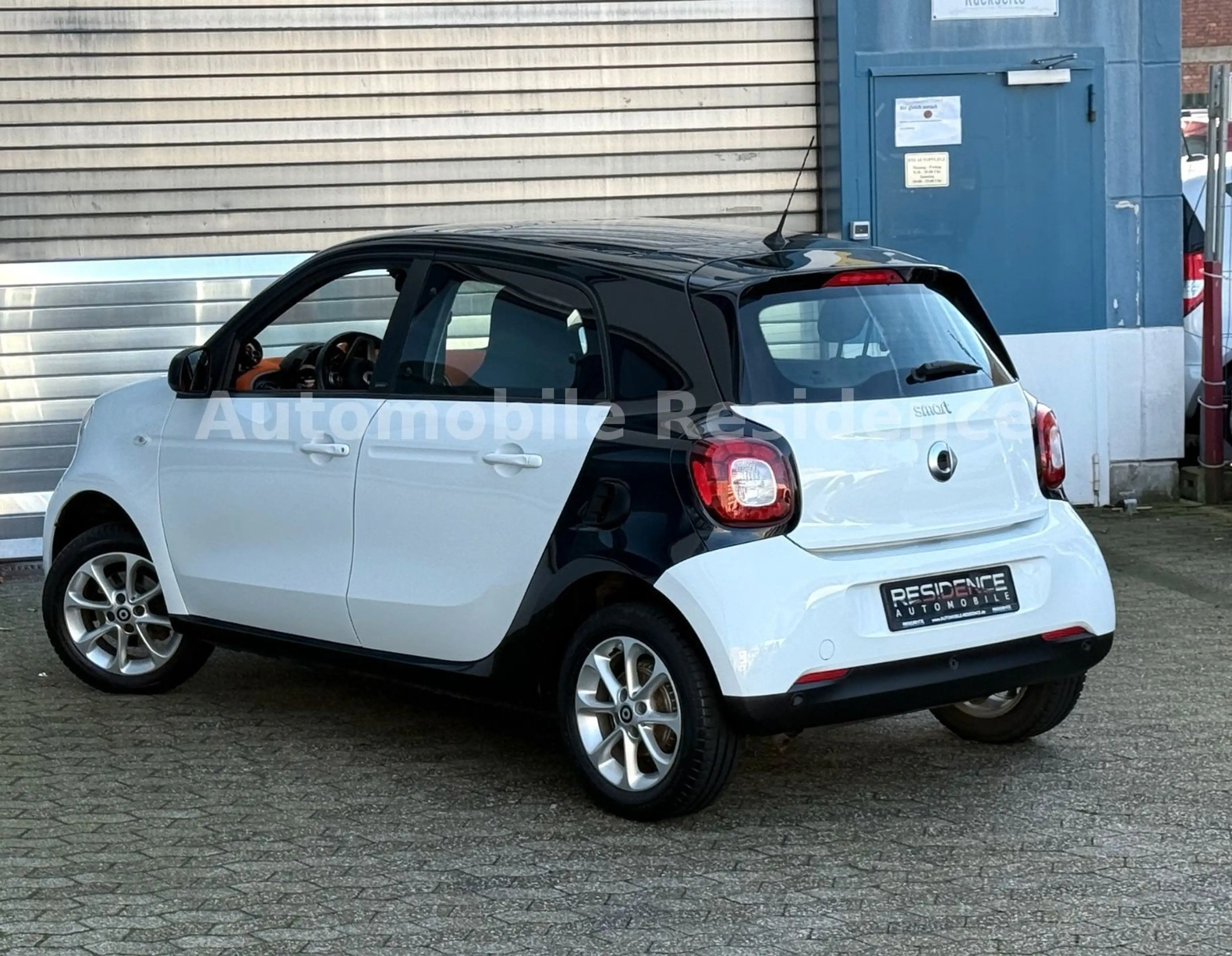 smart forFour 1.0*PANO*SHZ*PDC*TEMP.*LED*ALU*MFL*TOP* — photo 3
