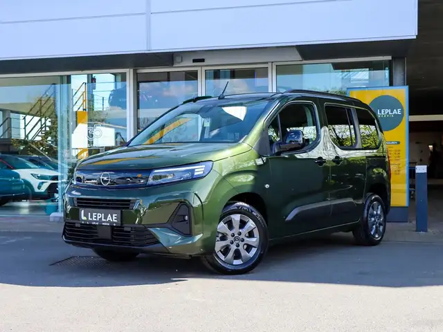 Opel Combo Life 1.2T 110PK |Voorbereiding trekhaak | Connect Pack