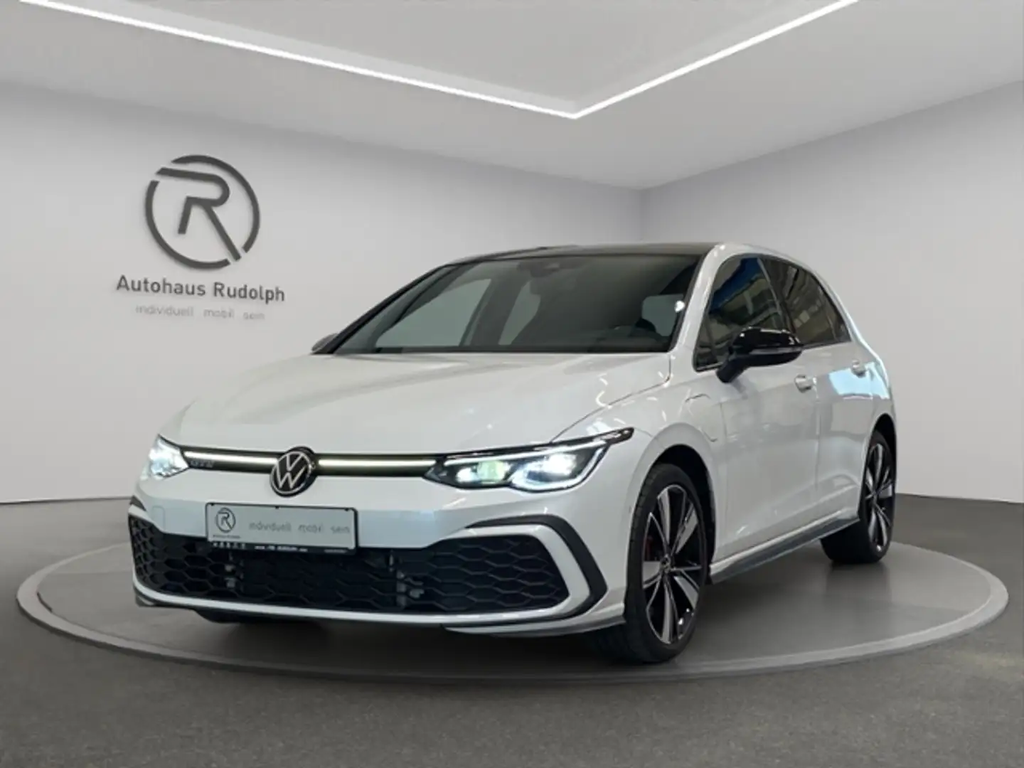 Volkswagen Golf VIII GTE 1.4 TSI eHybrid DSG "Black Style" Weiß - 2