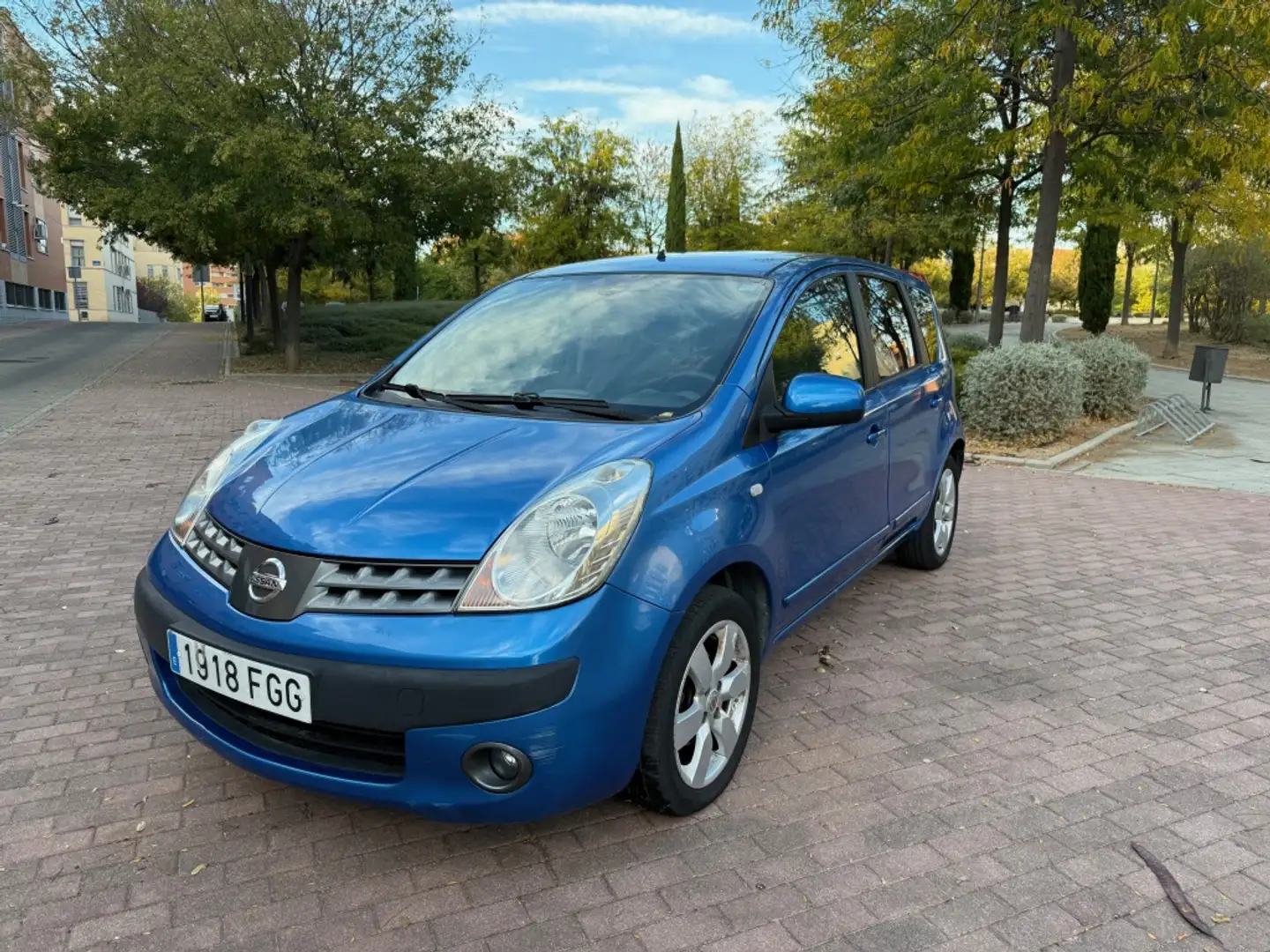 Nissan Note 1.5dCi Acenta Azul - 1