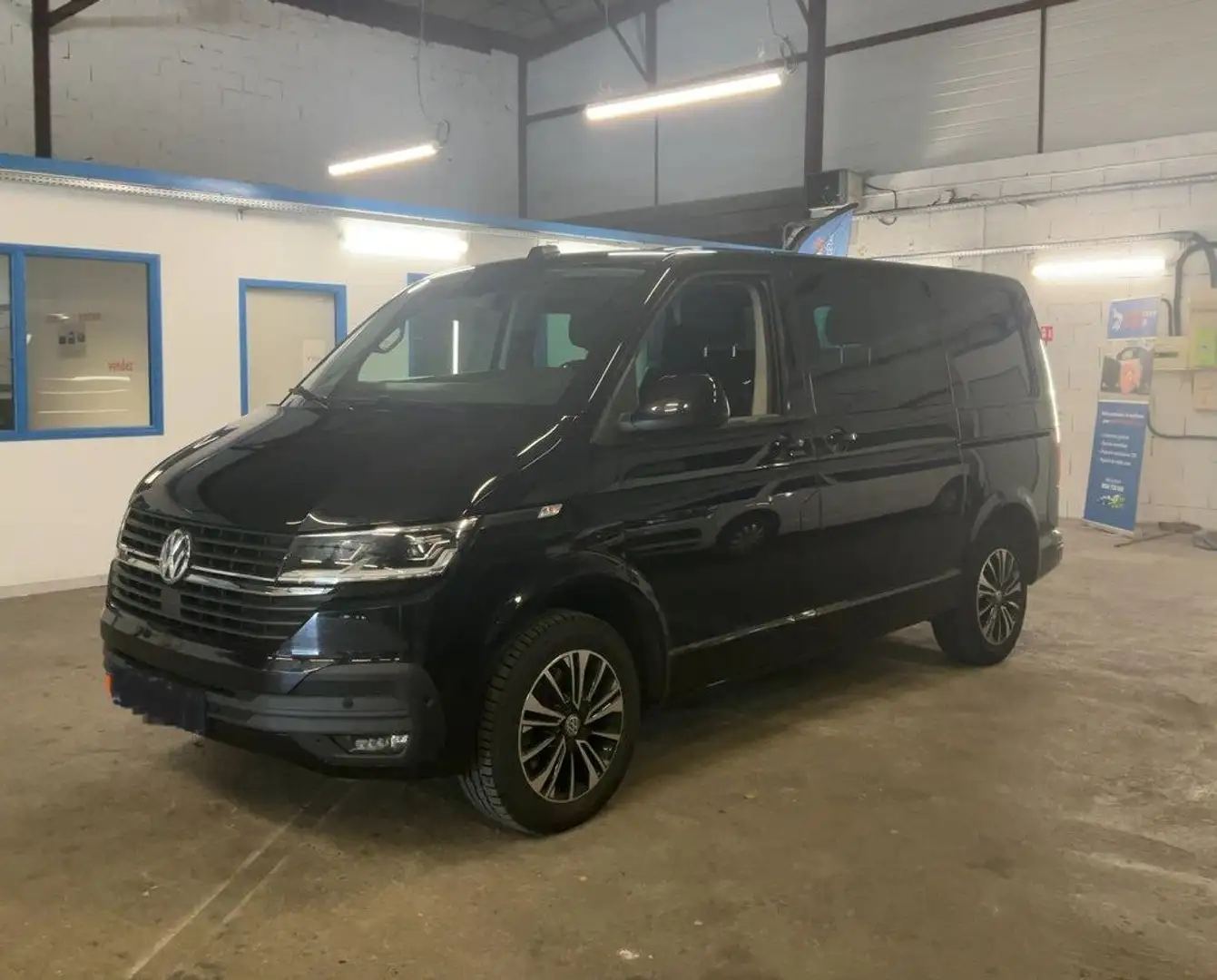 Volkswagen T6 Transporter T6 Transporter 2.0 TDI Kasten DSG 4Motion LED Schwarz - 1