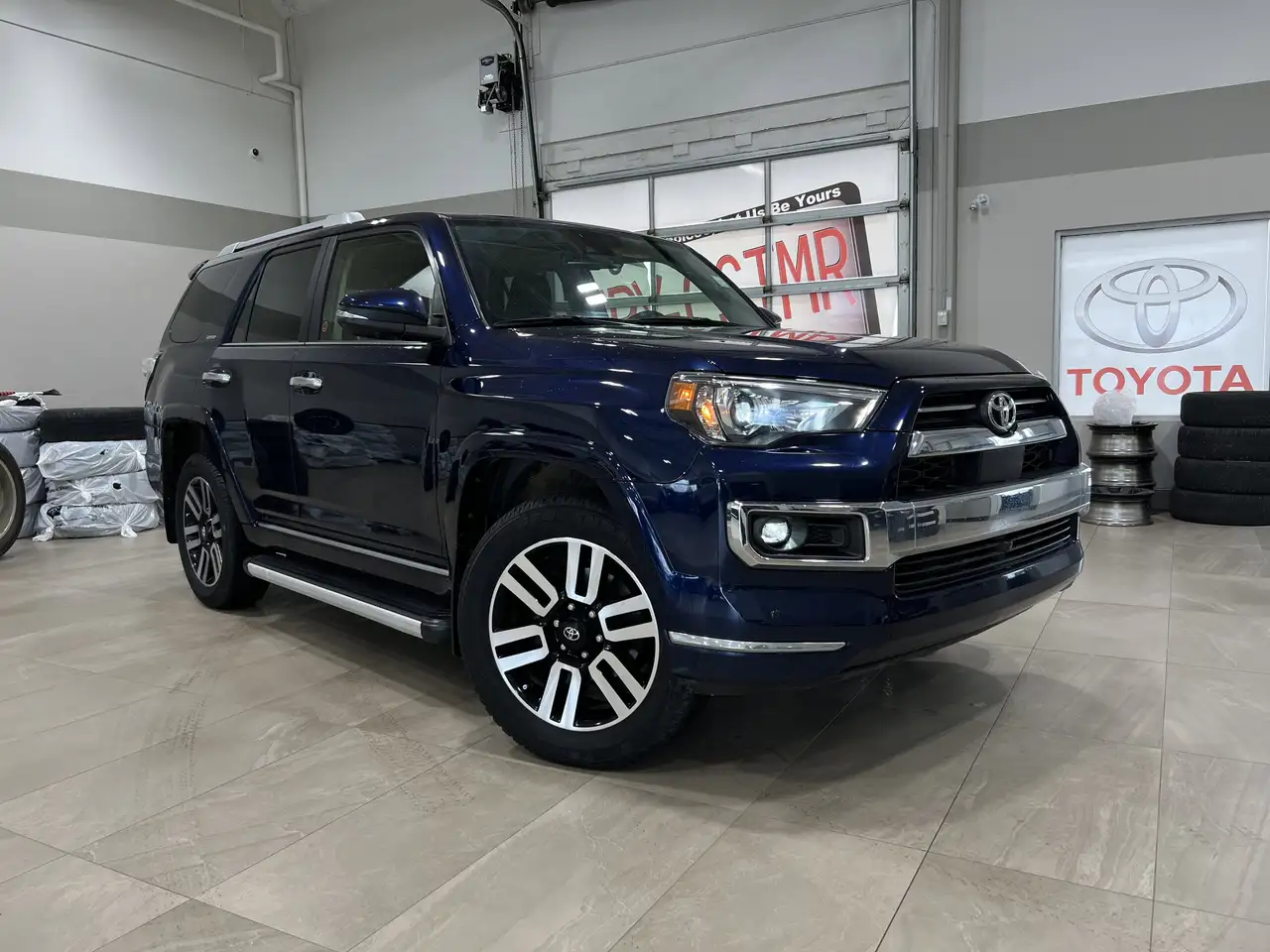 Toyota 4-Runner снимка Toyota 4-Runner