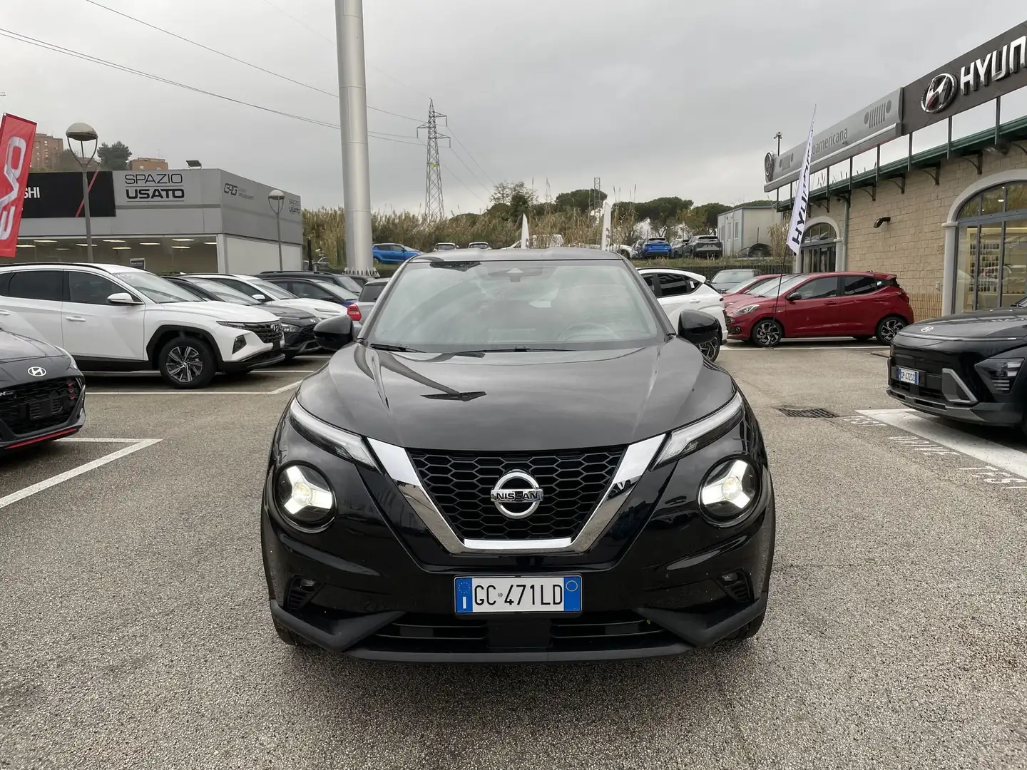 Nissan Juke 1.0 DIG-T DCT N-Connecta Nero - 2