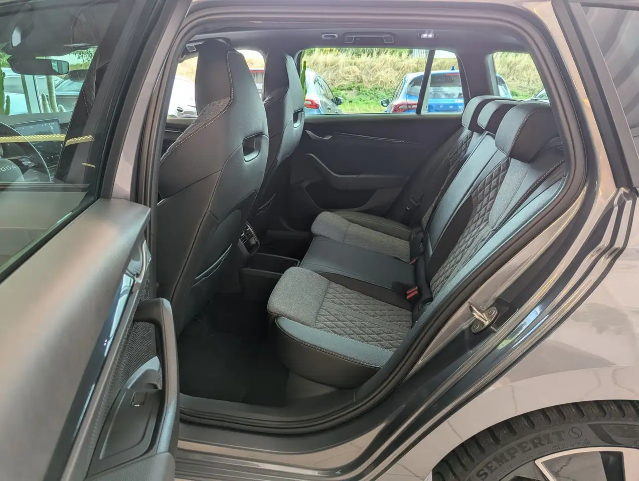 Skoda Octavia 1.5 TSI Sportline Pano Martix Cam AHK, миниатюра 14