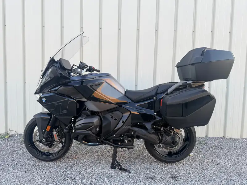BMW R 1300 RT - foto 2