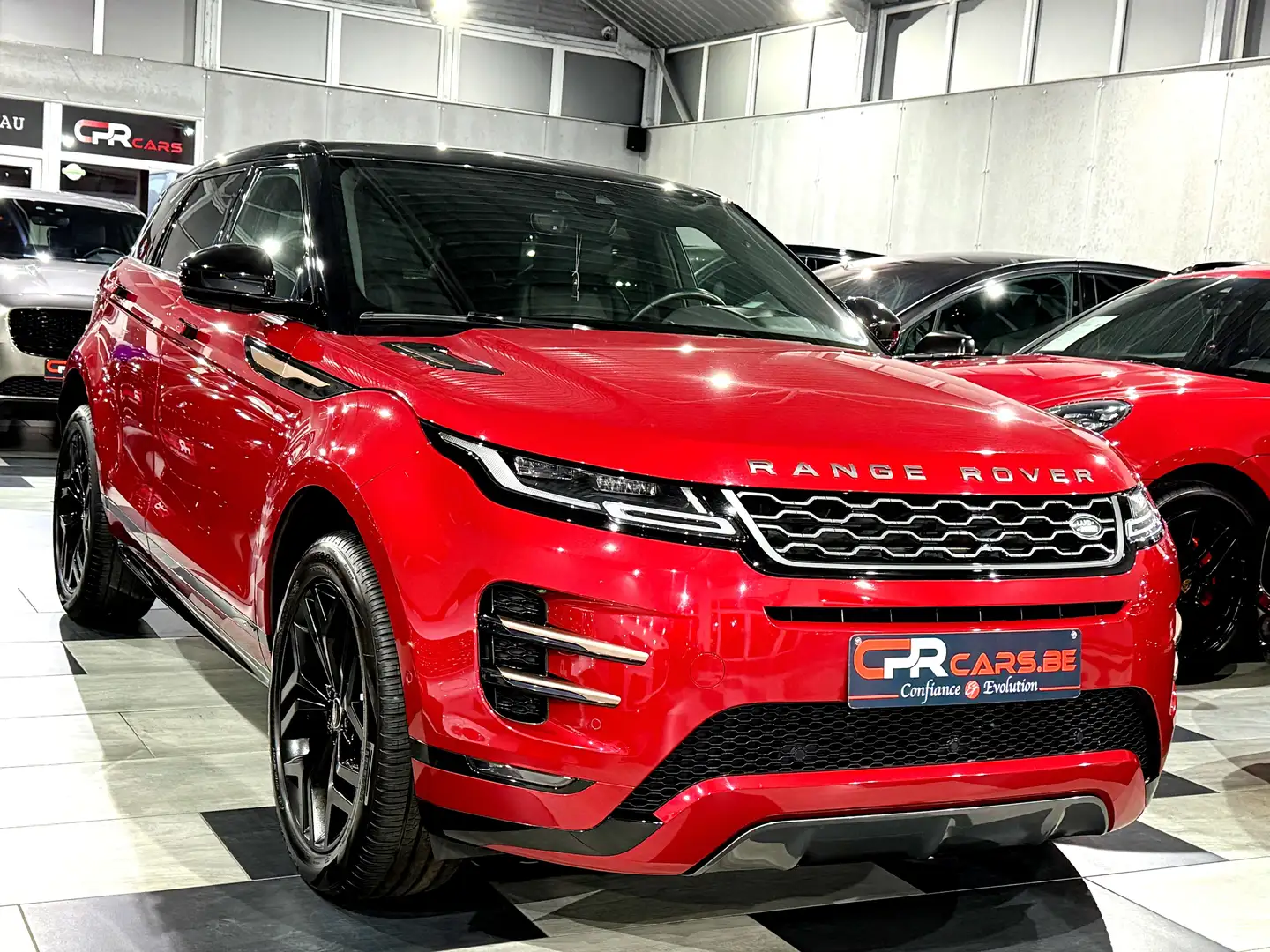 Land Rover Range Rover Evoque 2.0 Turbo MHEV 4WD P200 R-Dynamic 1e Main Rouge - 2