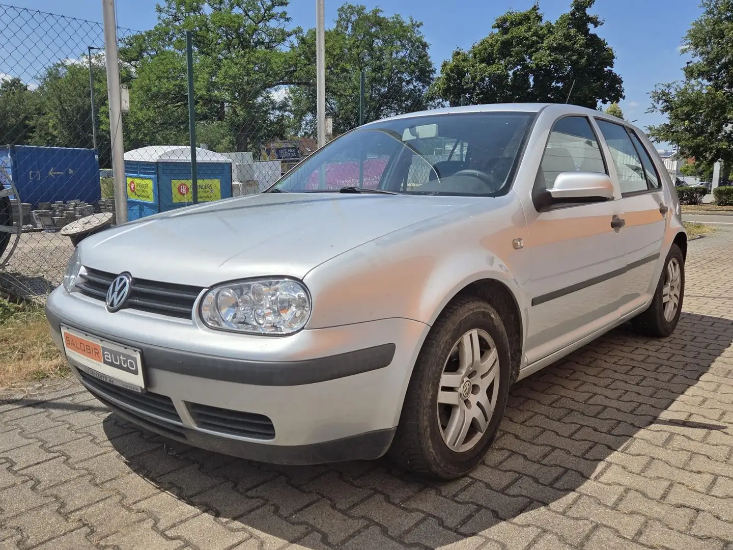 Volkswagen Golf 1.9TDI 74Kw/101 PS Special Klima TÜV 12/25 Plateado - 1