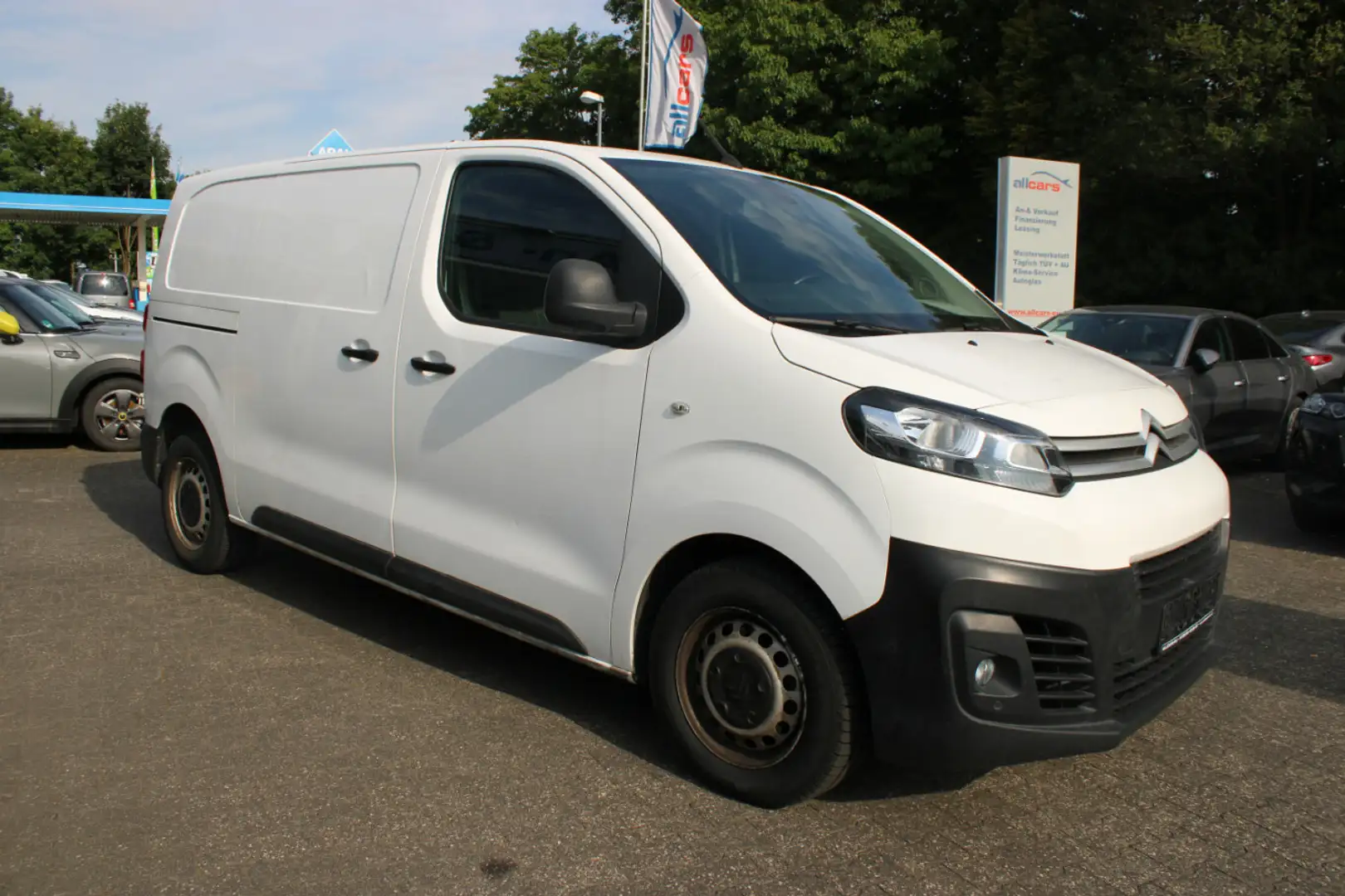 Citroen Jumpy M BlueHDi 120 Club Weiß - 1