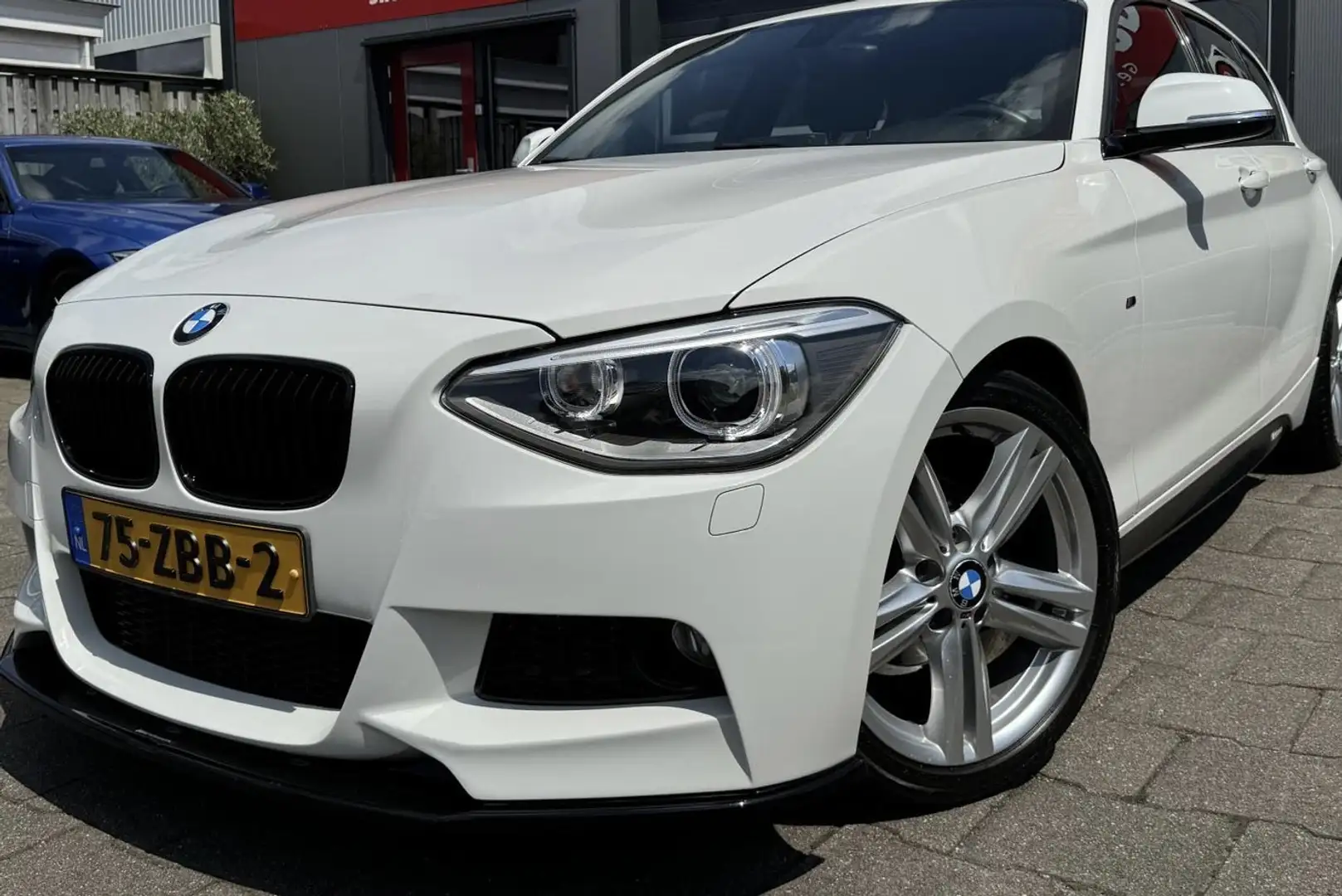 BMW 116 116i Upgrade Edition White - 1