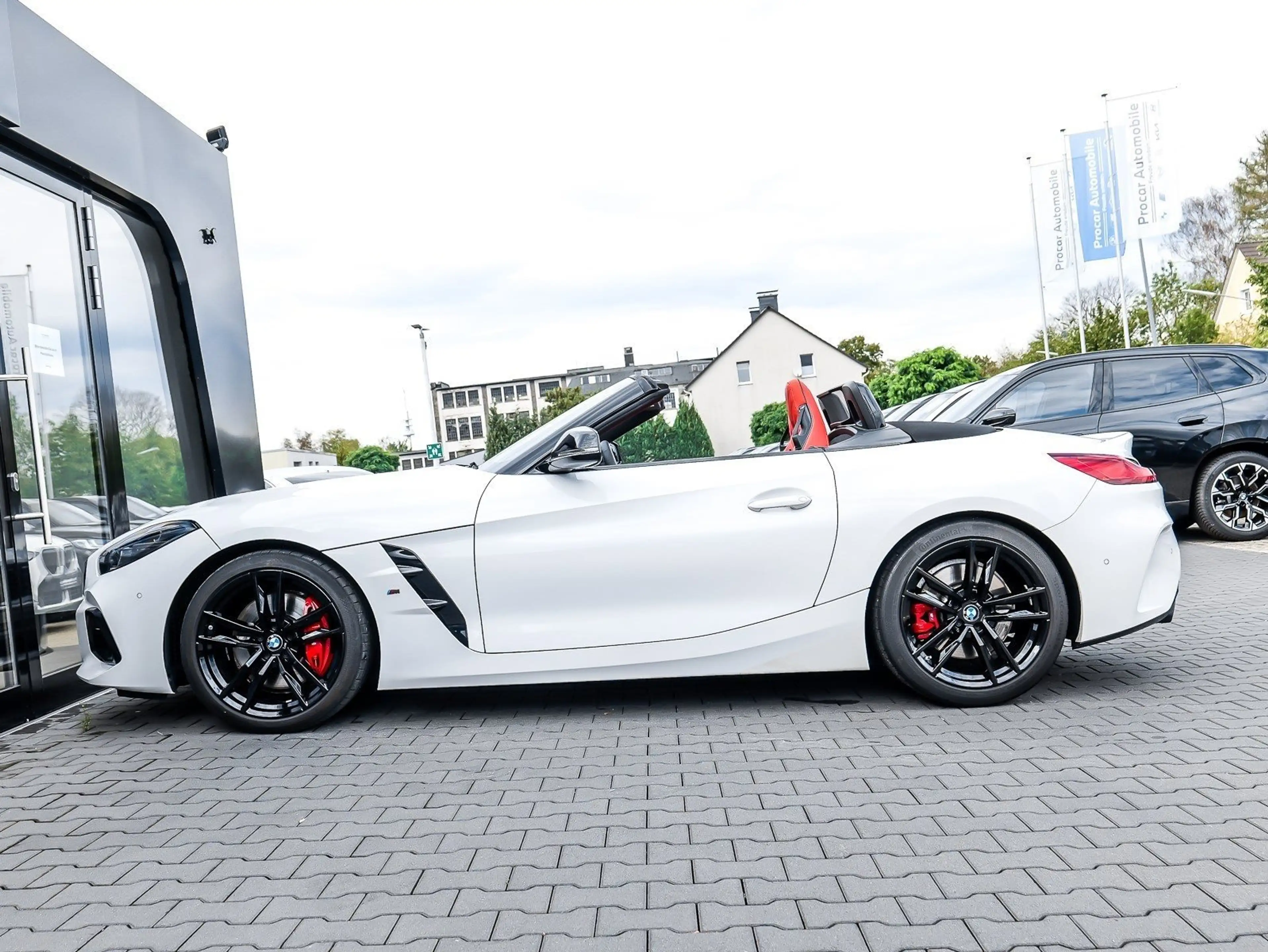 BMW Z4 M40i M Sport HUD ACC RFK NAVI LED PDC V+H LM — photo 9