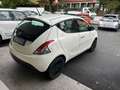 Lancia Ypsilon 1.0 FireFly 5 porte S&S Hybrid Ecochic Silver Bianco - thumbnail 3