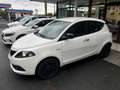 Lancia Ypsilon 1.0 FireFly 5 porte S&S Hybrid Ecochic Silver Bianco - thumbnail 2