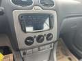 Ford Focus Cabriolet 1.6lt.Benz. 100PS Schwarz - thumbnail 15