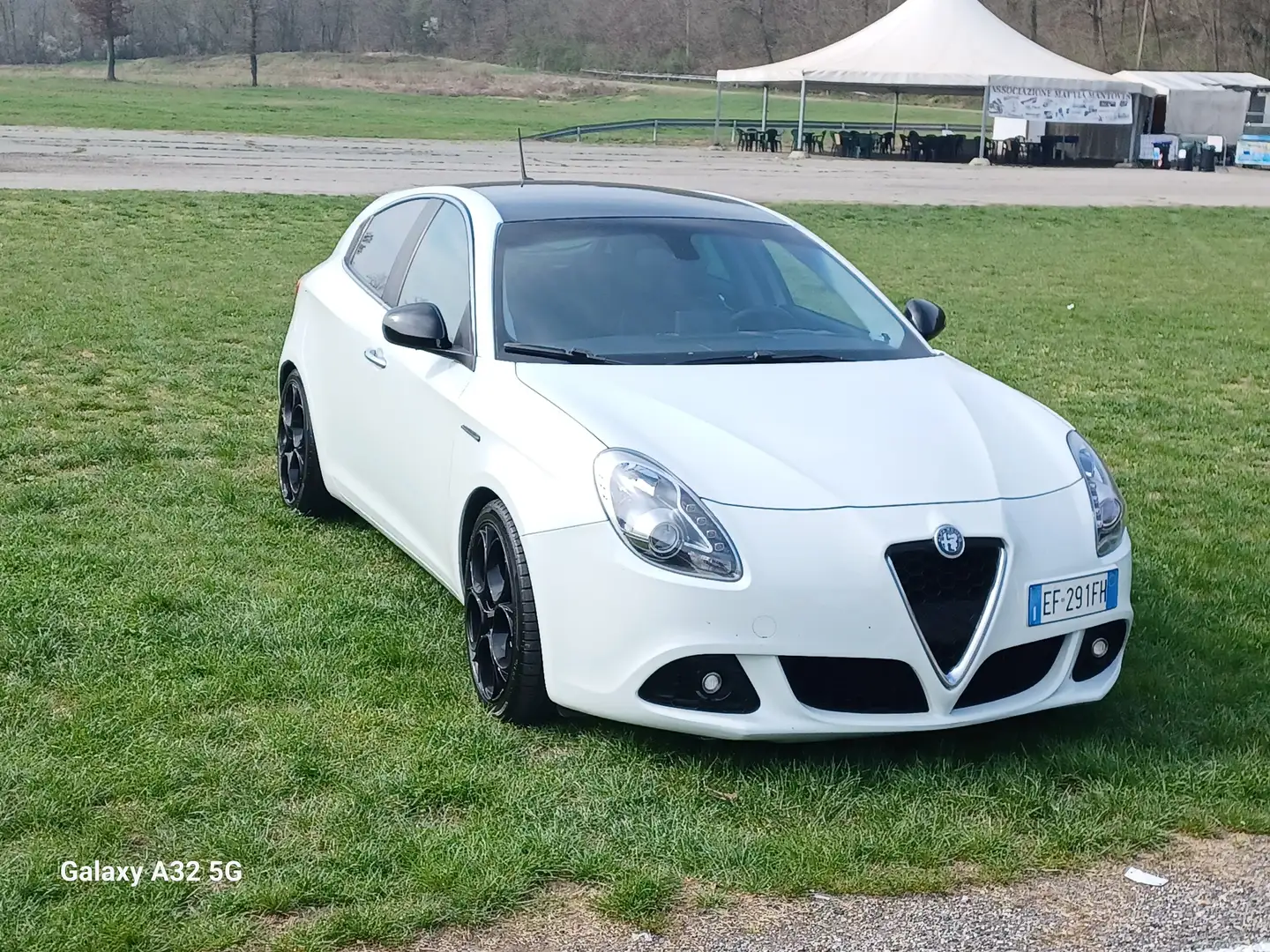 Alfa Romeo Giulietta Giulietta III 2010 1.4 t. m.air Distinctive 170cv Bianco - 1