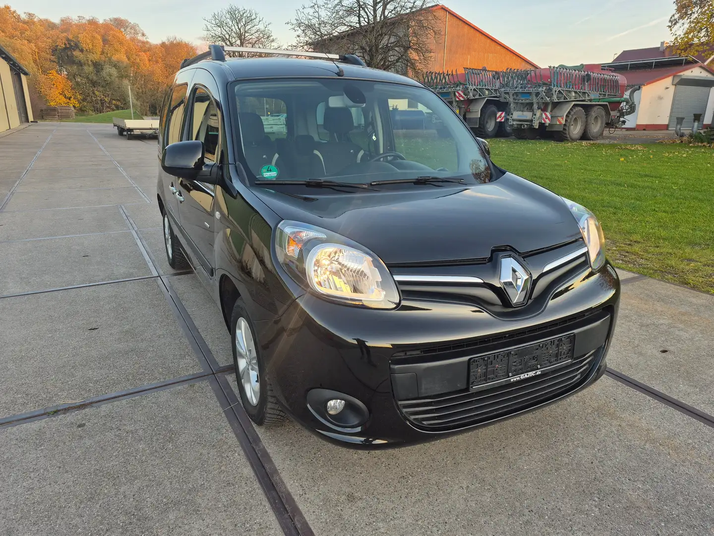 Renault Kangoo Limited Schwarz - 1