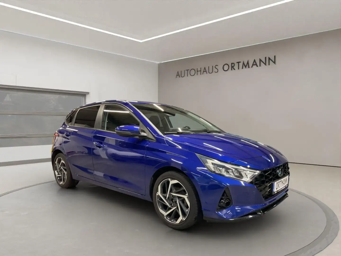 Hyundai i20 1.0 Benzin "Intro Edition" 2WD 6-Gang Blau - 1