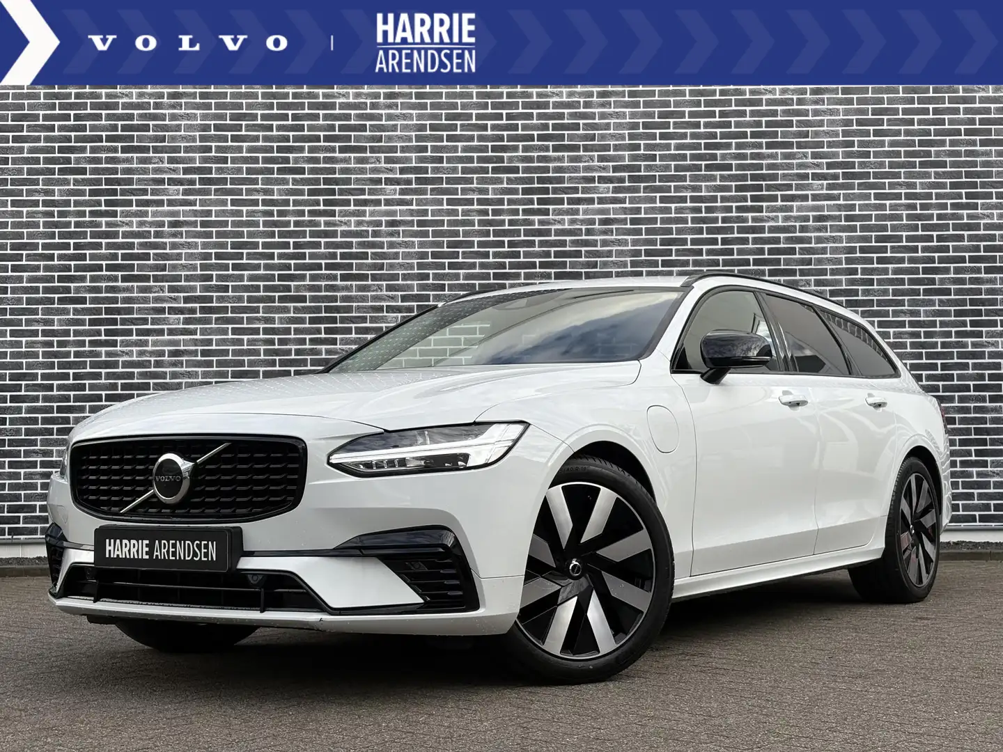 Volvo V90 Recharge T6 AWD R-Design | Trekhaak | Elektrische Wit - 1