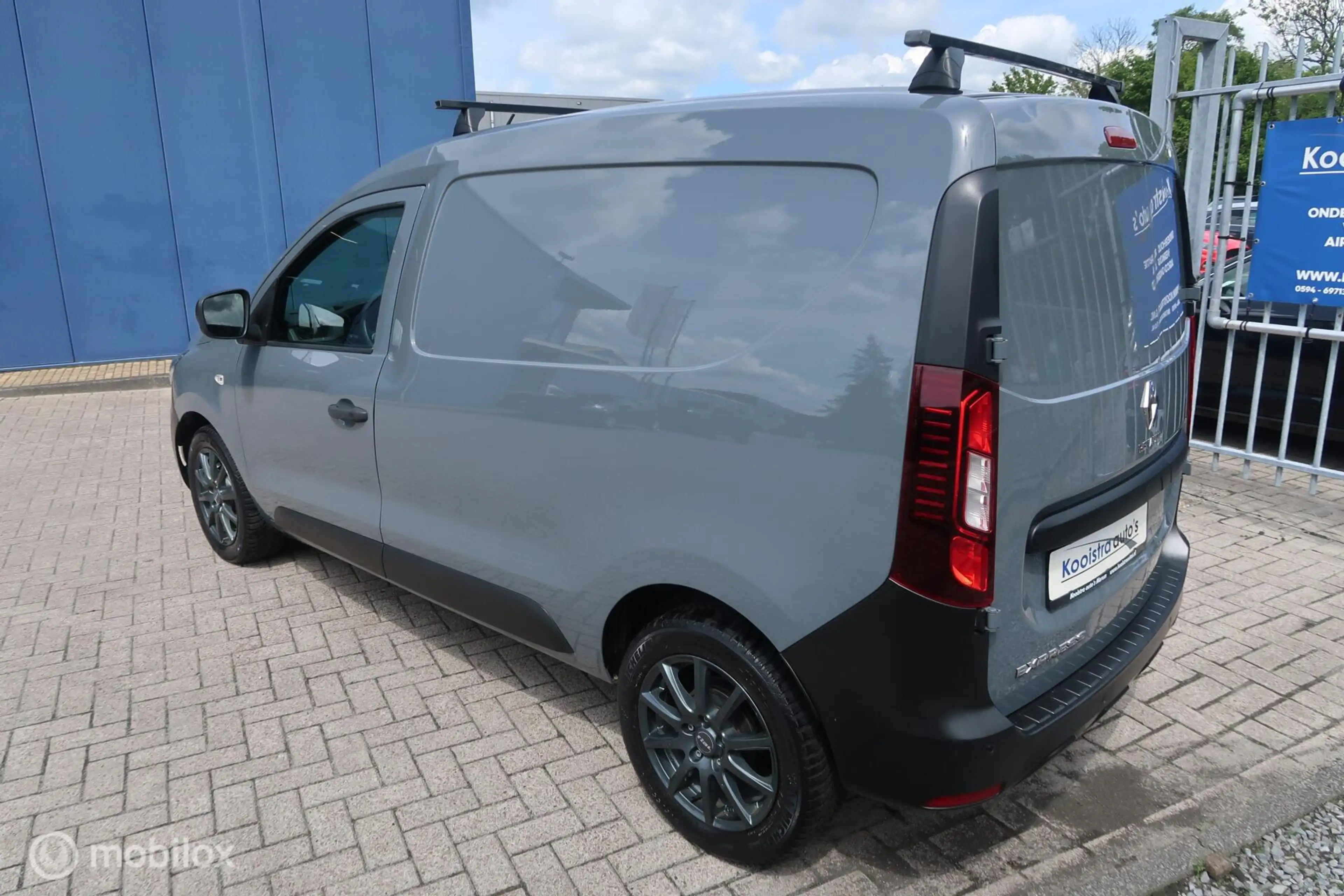 Renault Express 1.3 TCe 100 Comfort + — photo 6