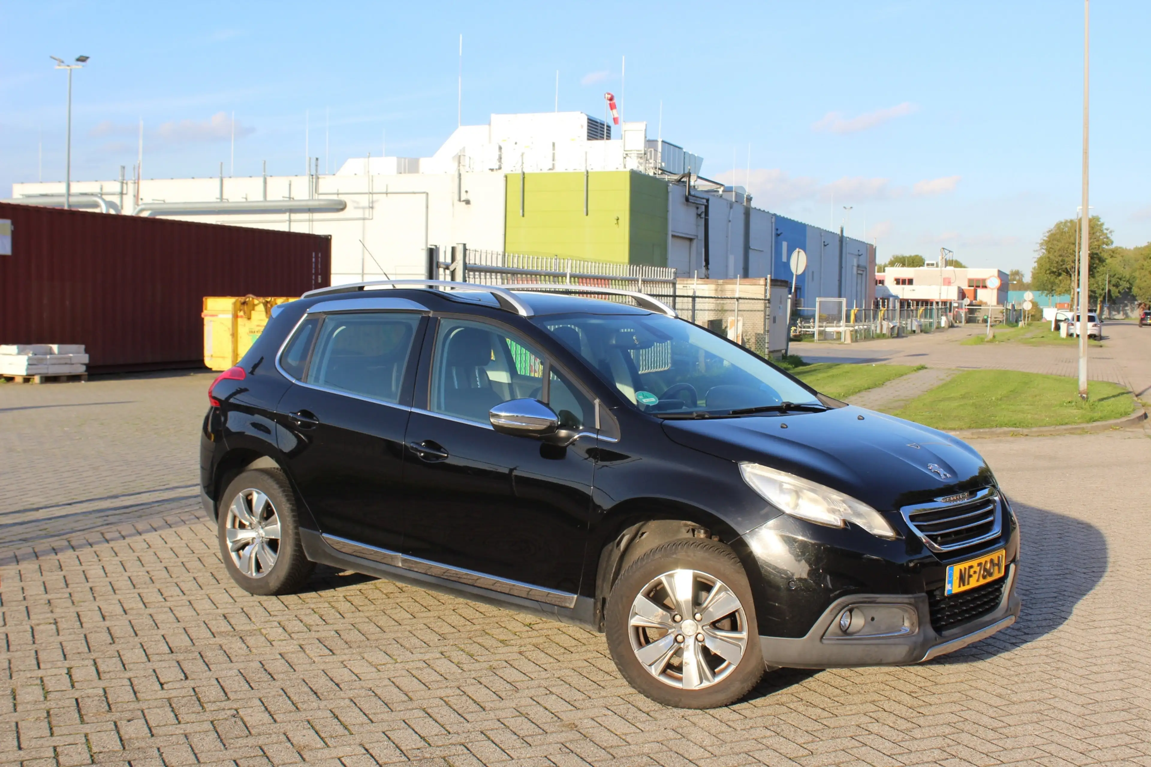 Peugeot 2008 1.6 e-HDi Allure automaat pano ,vol opties trekhaa — photo 5