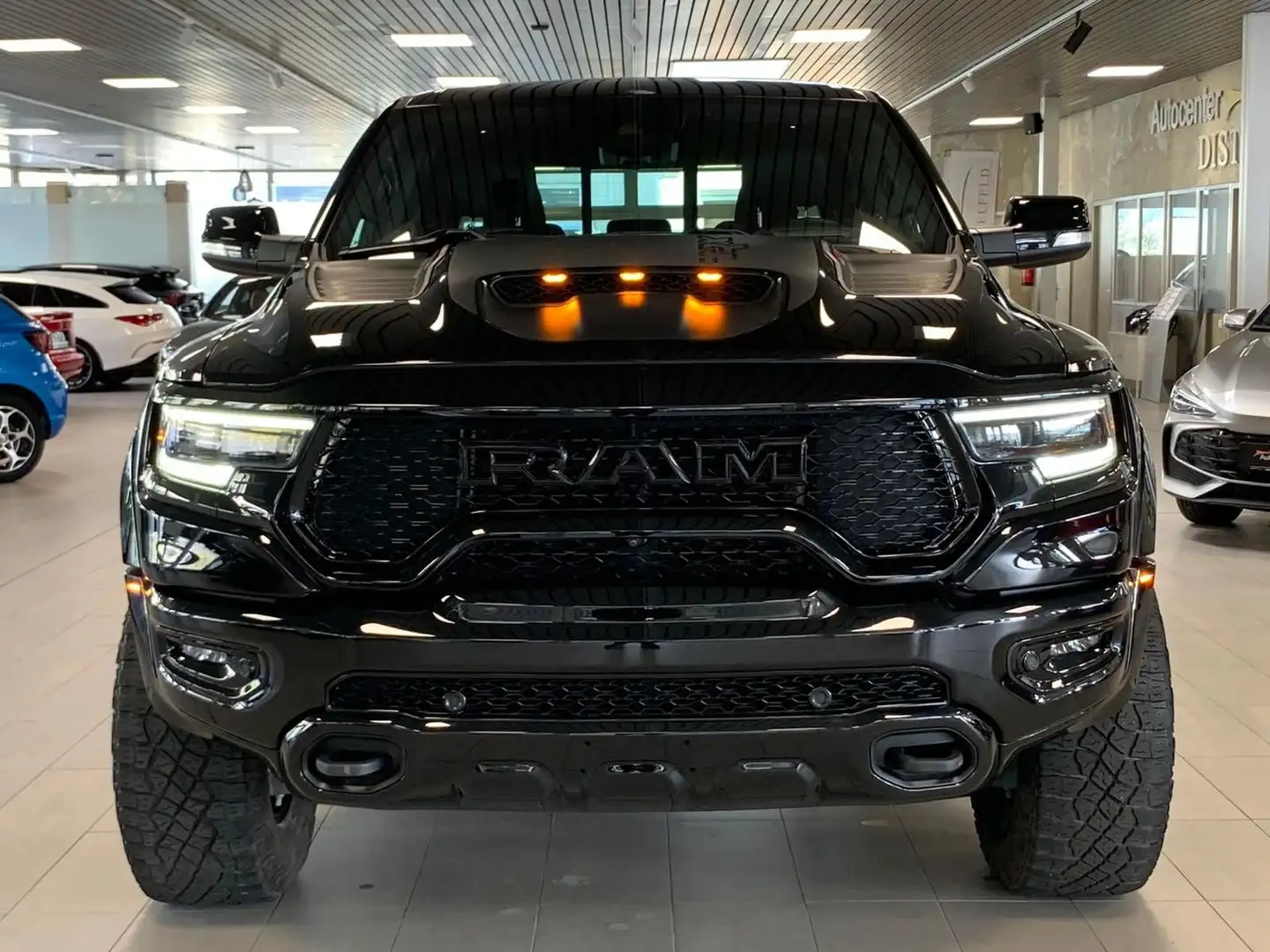 Dodge RAM TRX 6,2l V8 4x4 1.Hand H&K HUD Deutsch Schwarz - 2