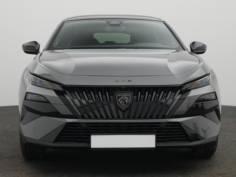 Peugeot 408 GT EXCLUSIVE HYBRID 145 e-DSC6 — photo 4