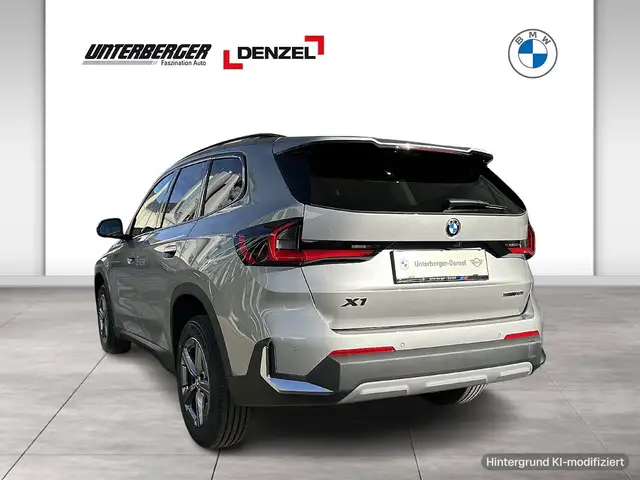 BMW X1 view 5