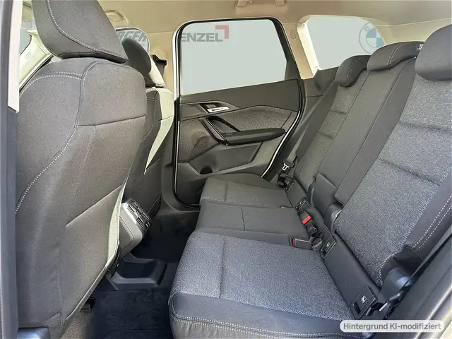 BMW X1 view 12