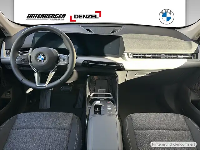 BMW X1 view 8