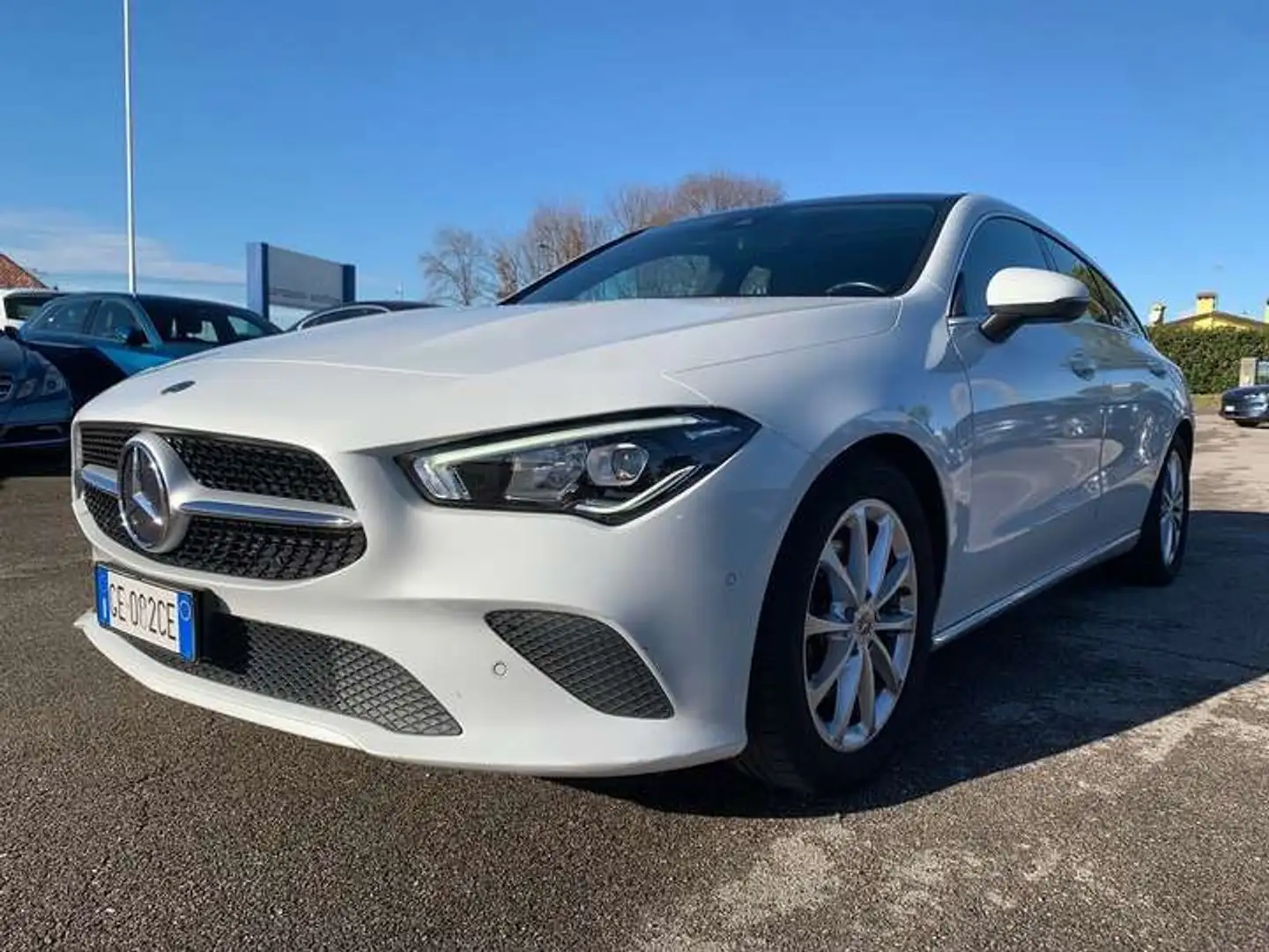 Mercedes-Benz CLA 180 CLA Shooting Brake 180 d TETTO d Business GE082CE Bianco - 2
