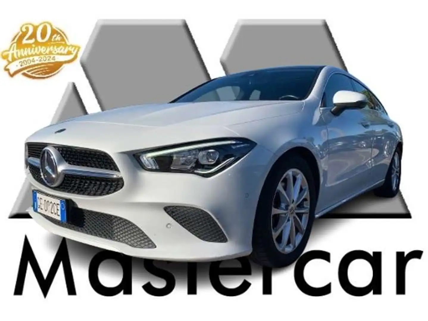 Mercedes-Benz CLA 180 CLA Shooting Brake 180 d TETTO d Business GE082CE Bianco - 1
