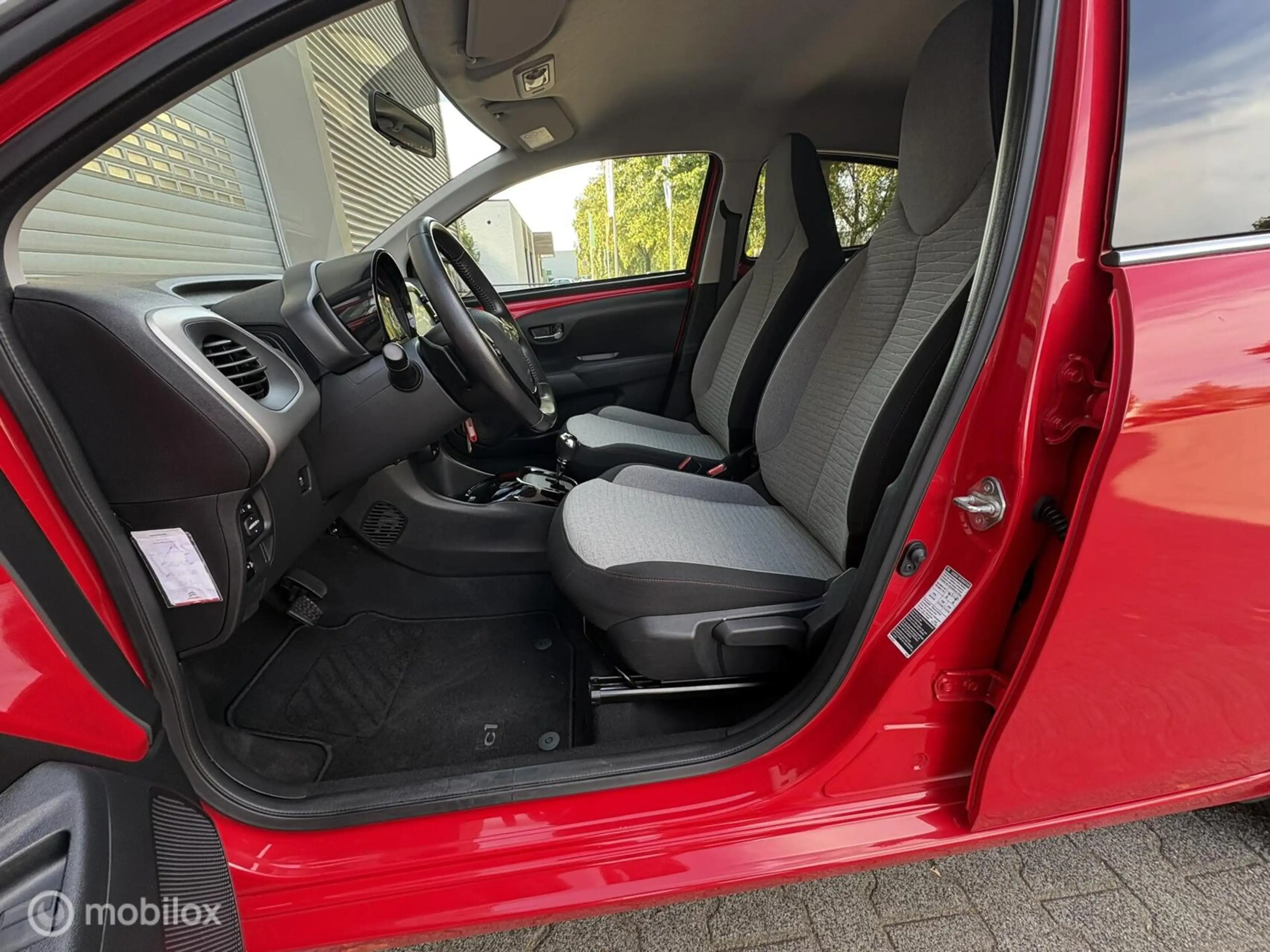 Citroen C1 1.0 VTi Shine*VELG*ISOFIX*CLIMA*1e EIG*NIEUWSTAAT — photo 12