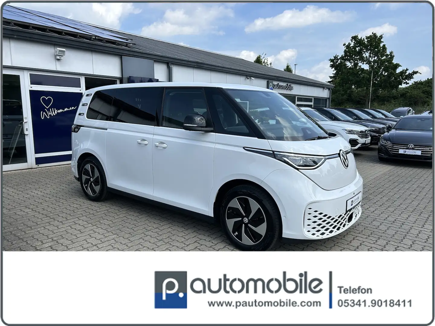 Volkswagen ID. Buzz 150 kW Pro*AHK*VC*IQ*ACC*NAVI* Weiß - 1