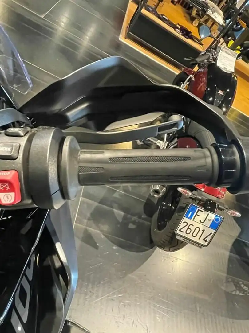 BMW S 1000 XR Triple Black Abs my21 Noir - 2