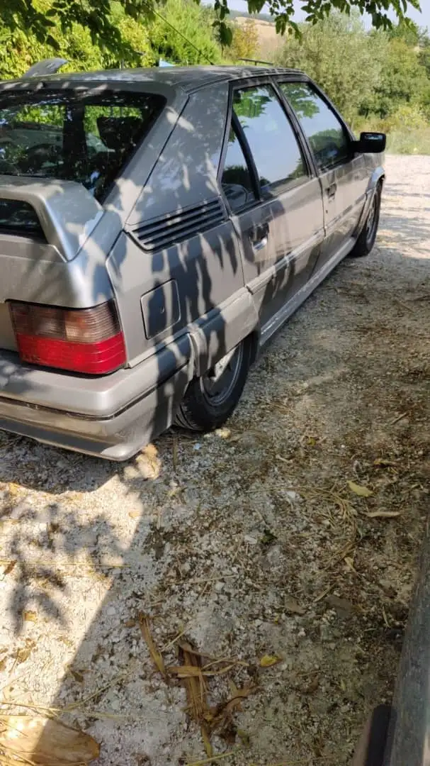 Citroen BX 16 Soupapes Gris - 2