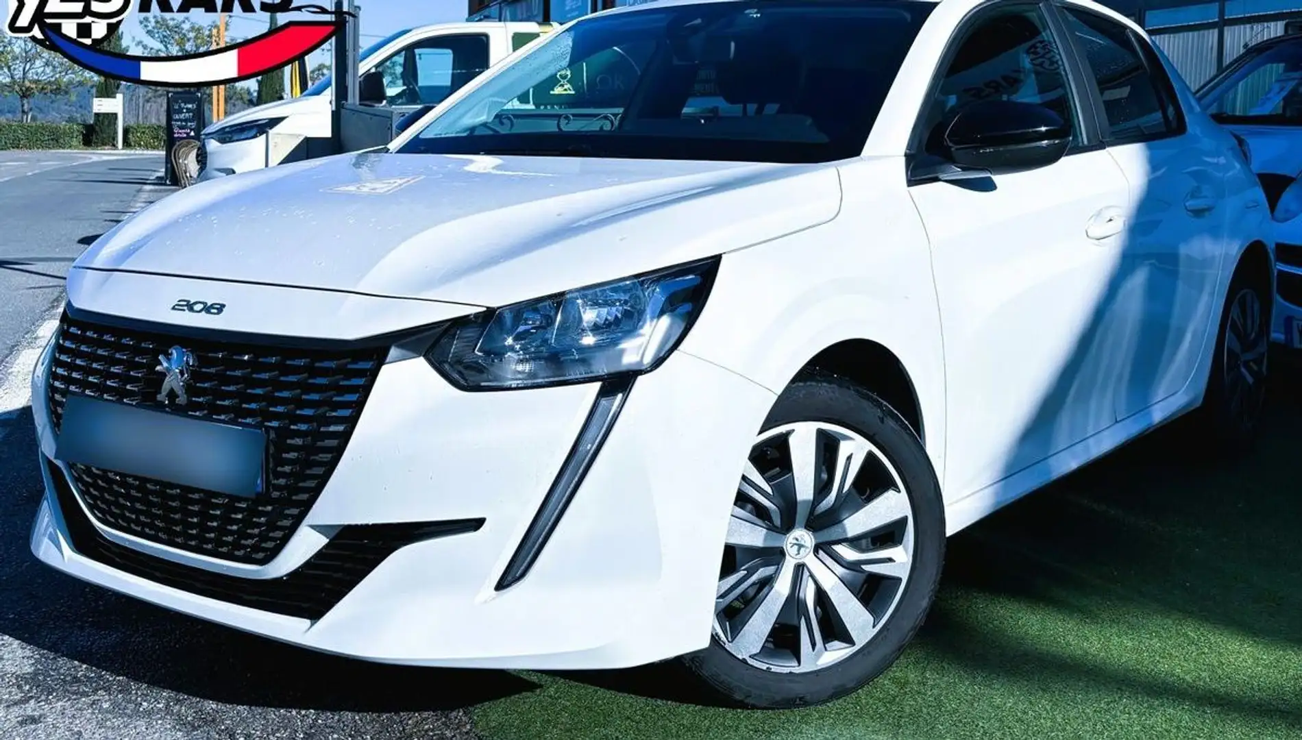 Peugeot 208 1.5 BlueHDi 100ch S&S Active-PREMIERE MAIN CARNET A JOUR Blanc - 1