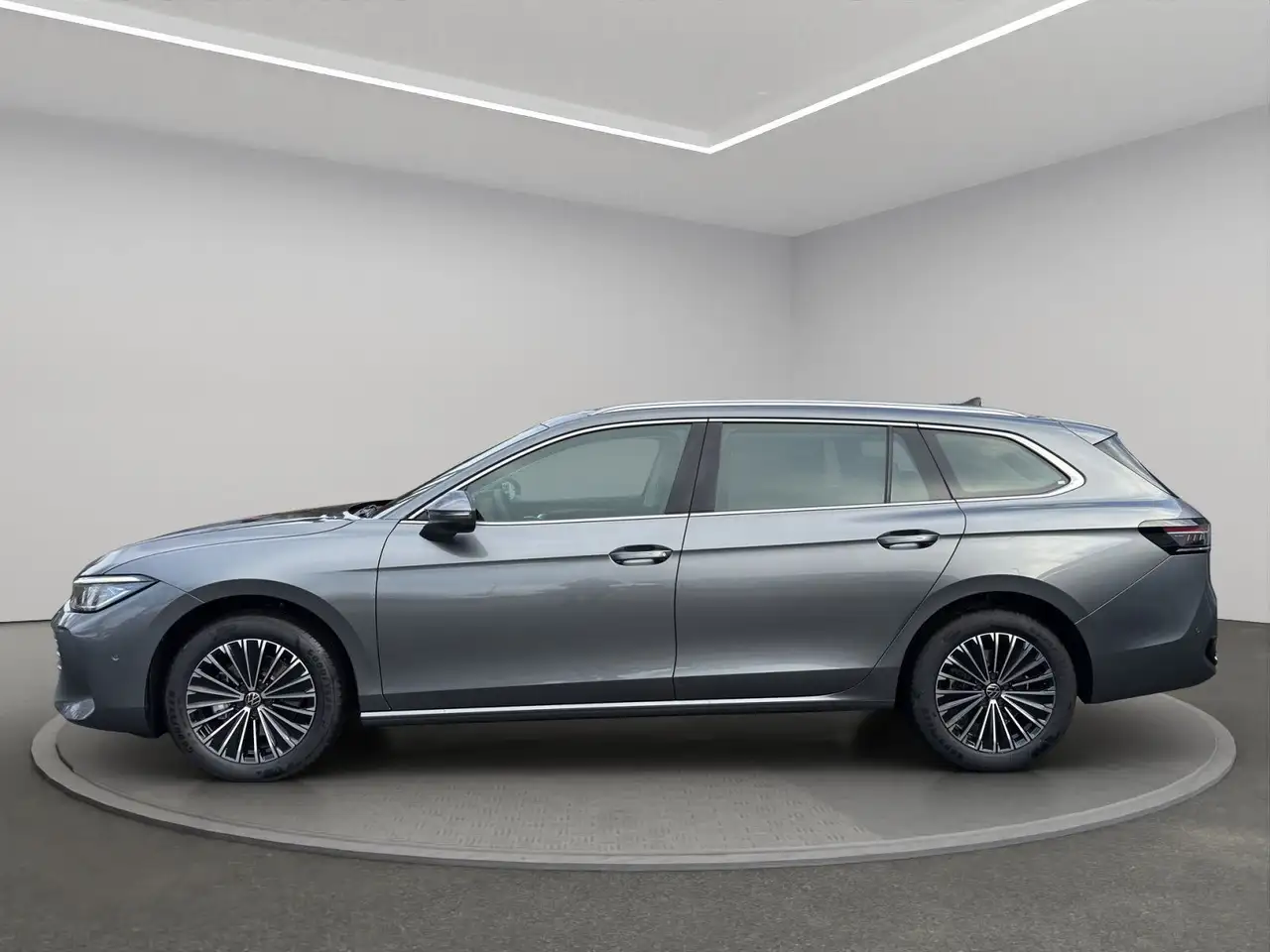 Volkswagen Passat Variant Elegance 1.5 eTSI DSG ACC+AHK+NAV 5